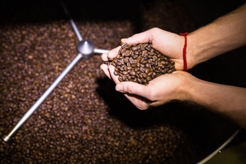 How does the coffee supply chain work?