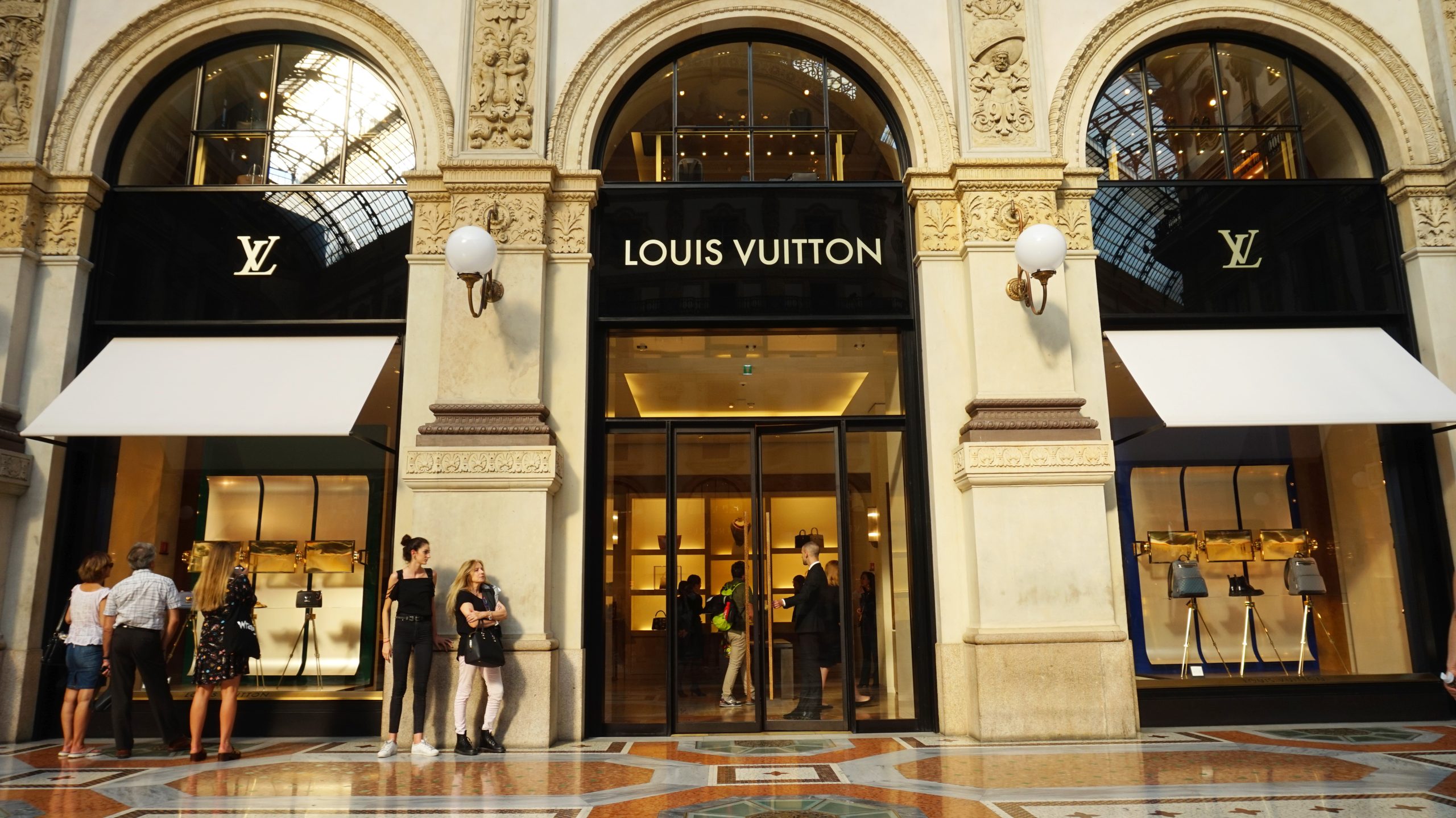 Luis Vuitton storefront in Milan, Italy