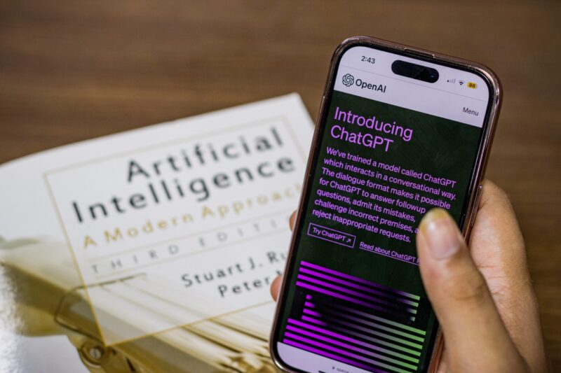 The benefits and challenges of AI in ecommerce